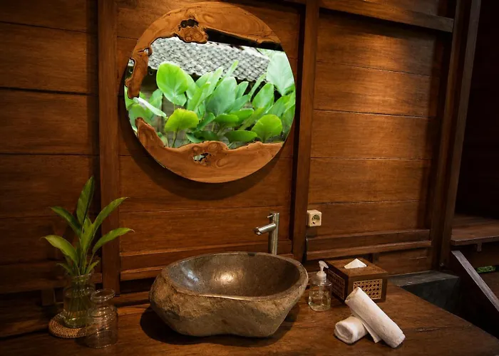 Villa The Payung House - Romantic Riverside