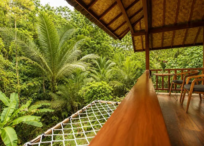 Villa The Payung House - Romantic Riverside